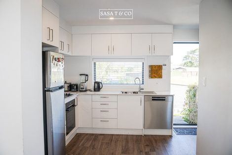 Photo of property in 9a Welby Place, Mangere, Auckland, 2022