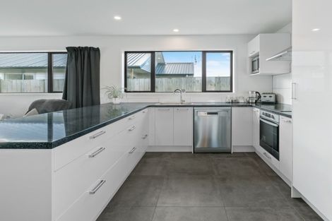 Photo of property in 55b Beach Road, Katikati, 3129
