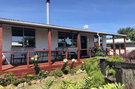 Photo of property in 16 Ruane Street, Glenavy, Waimate, 7980