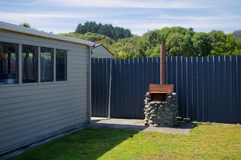 Photo of property in 2 Takahe Drive, South Bay, Kaikoura, 7300