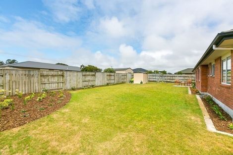 Photo of property in 15 Jules Crescent, Bell Block, New Plymouth, 4312