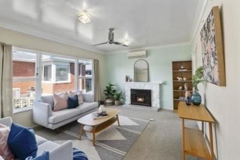 Photo of property in 5 Eton Place, Levin, 5510