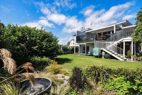 Photo of property in 145 Karewa Parade, Papamoa Beach, Papamoa, 3118