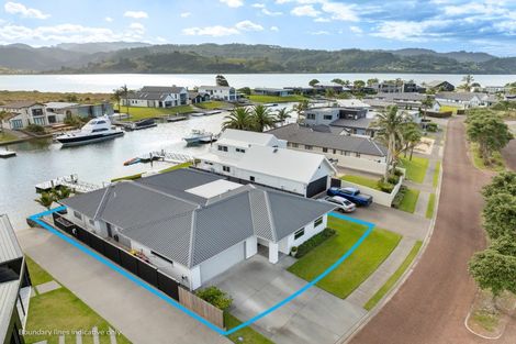 Photo of property in 105 Motu Hei, Pauanui, Hikuai, 3579