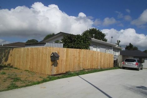 Photo of property in 118 Borich Road, Sunnyvale, Auckland, 0612