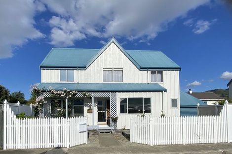 Photo of property in 2 Helena Way, The Wood, Nelson, 7010