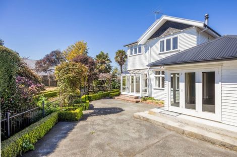 Photo of property in 43 Tomes Road, St Albans, Christchurch, 8052