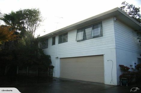 Photo of property in 1/1 Wood Avenue, Howick, Auckland, 2014