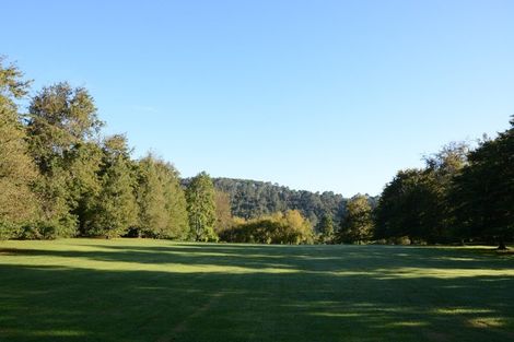 Photo of property in 2 Ashdown Park Lane, Riverhead, 0793