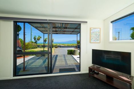 Photo of property in 19 South Bay Parade, South Bay, Kaikoura, 7300