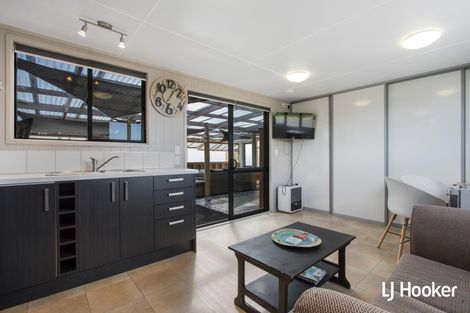 Photo of property in 12 Breaker's Crescent, Waihi Beach, 3611