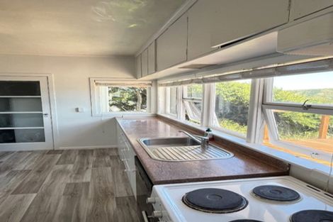 Photo of property in 41 Kiriwai Road, Paremata, Porirua, 5024