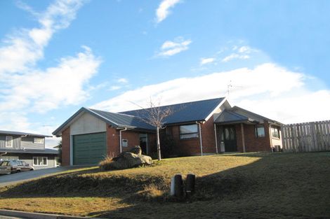 Photo of property in 33 Glengyle Way, Wanaka, 9305