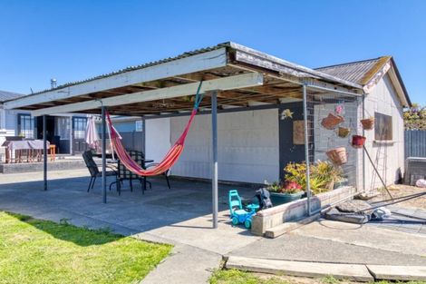 Photo of property in 30 Hillary Crescent, Maraenui, Napier, 4110