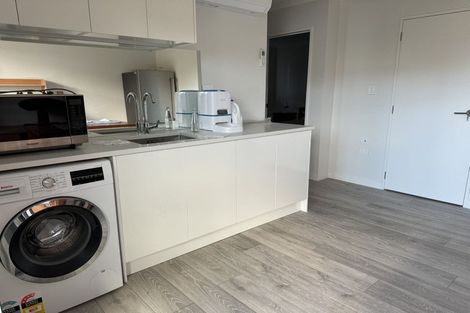 Photo of property in 2 Jaedee Court, Howick, Auckland, 2014