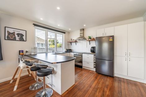 Photo of property in 38 Miro Street, Trentham, Upper Hutt, 5018