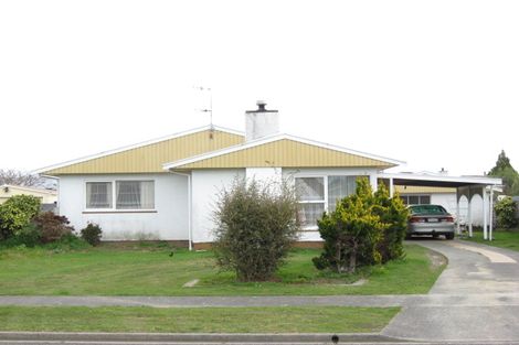 Photo of property in 13 Davidson Avenue, Pirimai, Napier, 4112