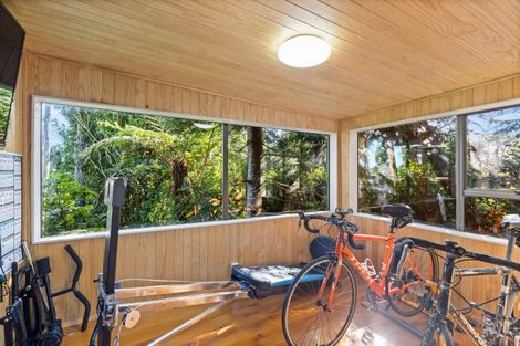 Photo of property in 193 Valley Road, Waimauku, 0881