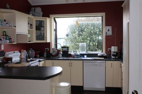 Photo of property in 16 Grant Street, Dannevirke, 4930