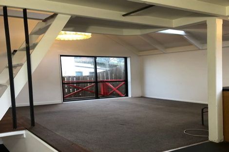 Photo of property in 2/77 Mein Street, Newtown, Wellington, 6021