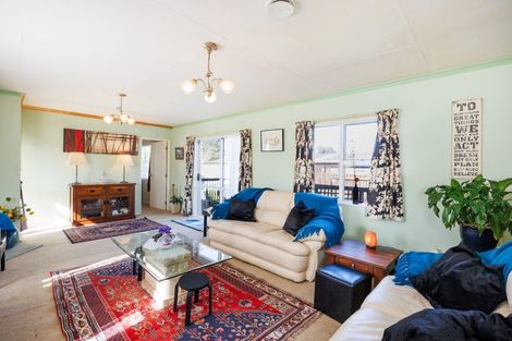 Photo of property in 28 Benmore Avenue, Cloverlea, Palmerston North, 4412