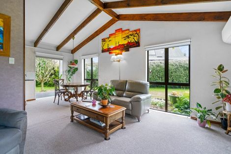 Photo of property in 16 Marlowe Drive, Leamington, Cambridge, 3432