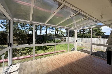 Photo of property in 2/22 Gladys Avenue, Glenfield, Auckland, 0629