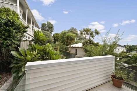 Photo of property in Altar Apartments, 61/120 Rintoul Street, Newtown, Wellington, 6021