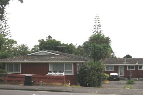 Photo of property in 4/3141 Great North Road, New Lynn, Auckland, 0600