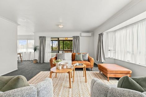 Photo of property in 33 Kent Road, Saint Johns Hill, Whanganui, 4501