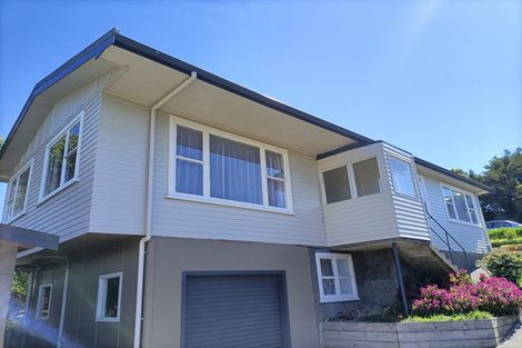 Photo of property in 42 Bracken Road, Paparangi, Wellington, 6037