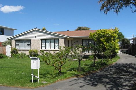 Photo of property in 31 Barnes Road, Redwood, Christchurch, 8051