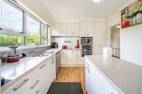 Photo of property in 25 Penrose Street, Woburn, Lower Hutt, 5010