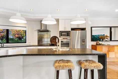 Photo of property in 27 Napier Street, Jervoistown, Napier, 4112