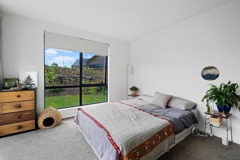 Photo of property in 51 Kirimoko Crescent, Wanaka, 9305