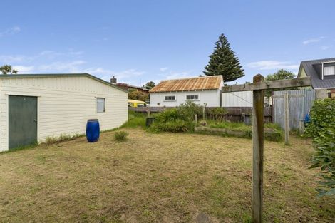 Photo of property in 49 Toi Street, Otaki Beach, Otaki, 5512