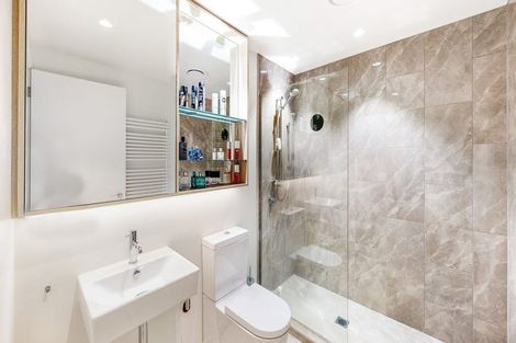 Photo of property in 43 Erica Pabst Way, Island Bay, Wellington, 6023