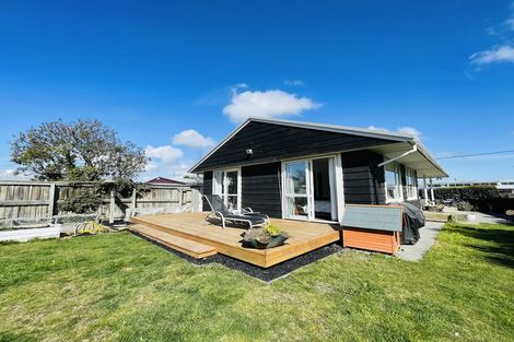 Photo of property in 272 Burwood Road, Burwood, Christchurch, 8083