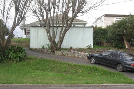 Photo of property in 74 Renown Road, Raumati South, Paraparaumu, 5032