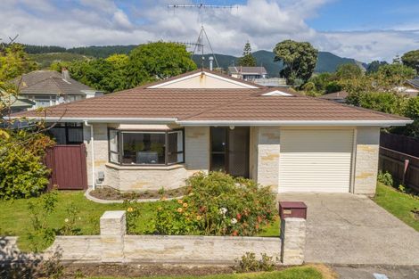 Photo of property in 8a Warrimoo Street, Paraparaumu, 5032