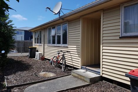 Photo of property in 28 Newnham Terrace, Upper Riccarton, Christchurch, 8041