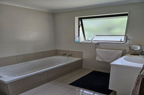 Photo of property in 9 The Palms, Rototuna, Hamilton, 3210