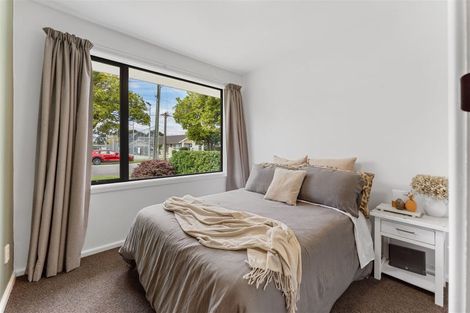 Photo of property in 36 Leacroft Street, Bishopdale, Christchurch, 8053
