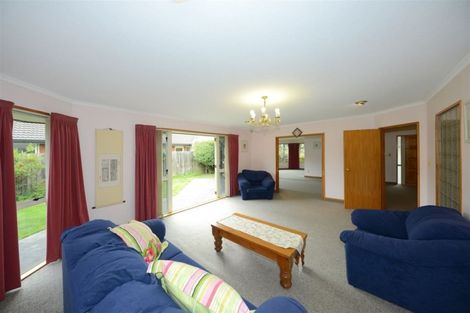Photo of property in 18 Berkshire Drive, Avonhead, Christchurch, 8042