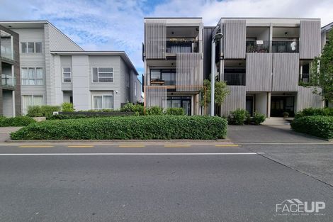 Photo of property in 4/169 Hobsonville Point Road, Hobsonville, Auckland, 0616