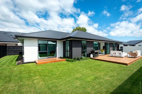 Photo of property in 13 Forge Close, Halswell, Christchurch, 8025