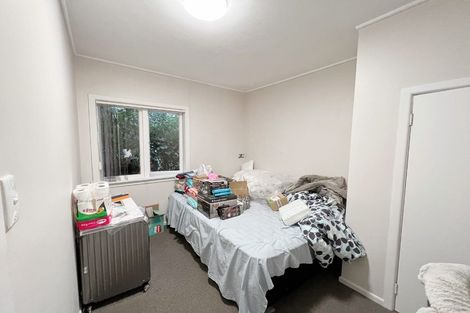 Photo of property in 21 Seabrook Avenue, New Lynn, Auckland, 0600