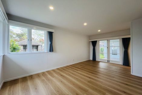 Photo of property in 111 Nile Road, Milford, Auckland, 0620