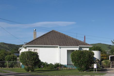 Photo of property in 9 Shaw Street, Kaiti, Gisborne, 4010