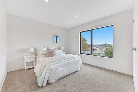 Photo of property in 11 Alexandra Street, Riverhead, 0820
